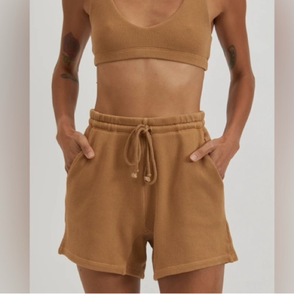 DONNI. Tan Women's Ribbed Cotton Shorts